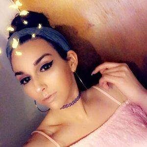 Meet your Posher, Jamie